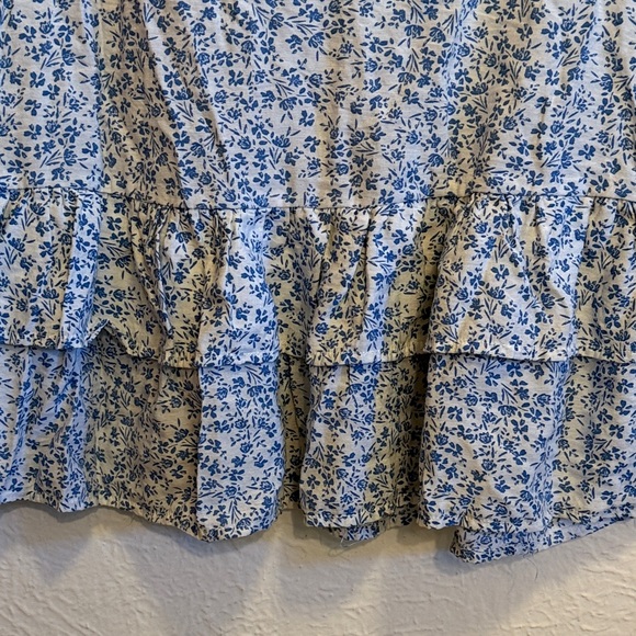 💚💚💚BOGOHO💚💚💚THML Blue Floral Top with Multicolor Embroidery - Picture 9 of 10